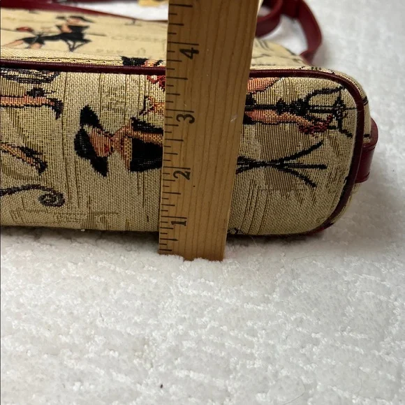 Signare Tapestry Rendezvous crossbody tapestry and leather bag - Picture 4 of 11